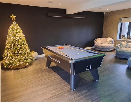 Signature Champion Premium Edition Slate Bed Pool Table - 6ft, 7ft: Black Finish